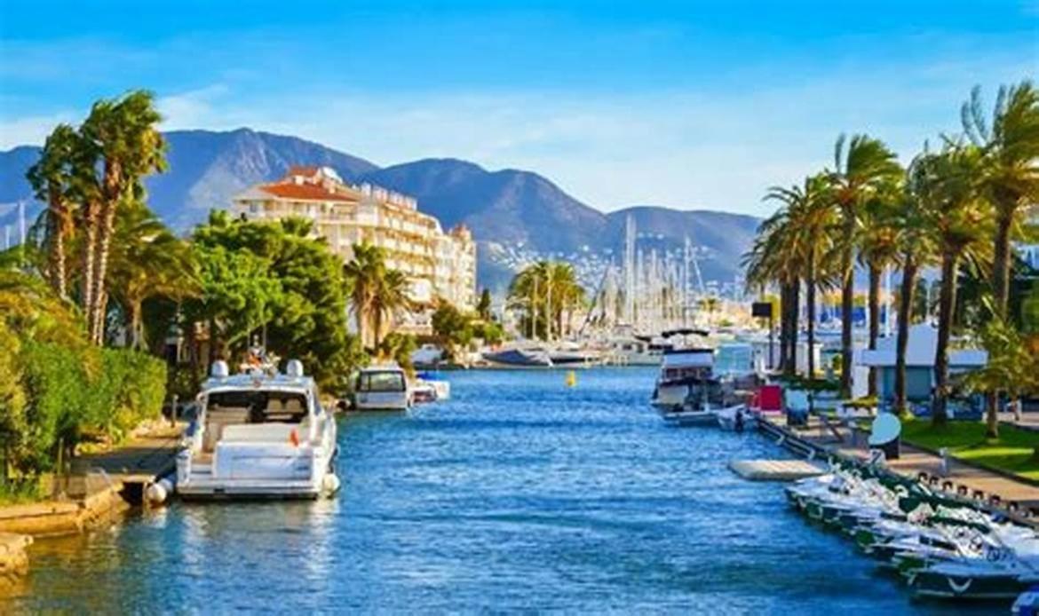 엠푸리아브라바 Cn1-Zona Chic Club Nautico, Clima, 5 Minutos Andando De La Playa, Centro, Restaurantes 아파트 외부 사진
